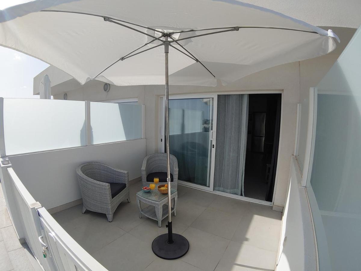 Apartment Namaste- Amazing Sea View & Infinity Pool - Good Wifi - Smart Tv-Residence Senator Costa Teguise Eksteriør bilde